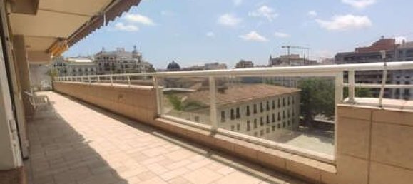 4 bedrooms Penthouse in Valencia, Spain No. 178898 4