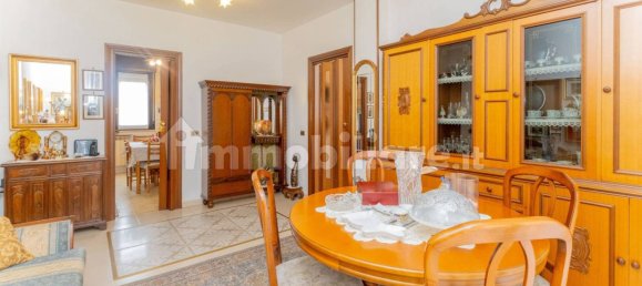 2 Schlafzimmer Wohnung in Sedriano, Italy, Nr. 320054 4