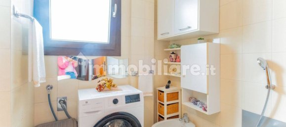 2 Schlafzimmer Wohnung in Sedriano, Italy, Nr. 320054 8