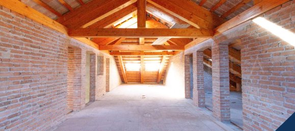 Вилла с 15 комнатами в Меоло, Италия № 72442 16