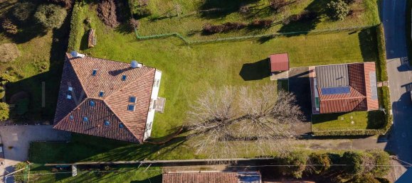 Вилла с 15 комнатами в Меоло, Италия № 72442 20