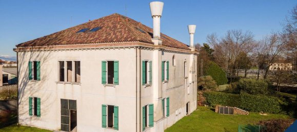 Вилла с 15 комнатами в Меоло, Италия № 72442 3