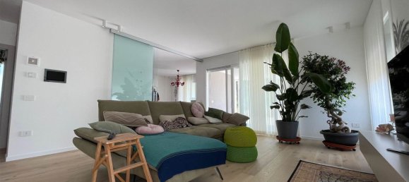 9 bedrooms Villa in Borgoricco, Italy No. 380724 3