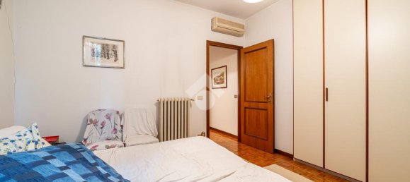 3 bedrooms Villa in Reggio Emilia, Italy No. 346169 37