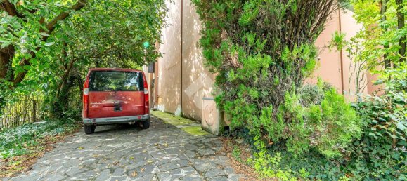 3 bedrooms Villa in Reggio Emilia, Italy No. 346169 3