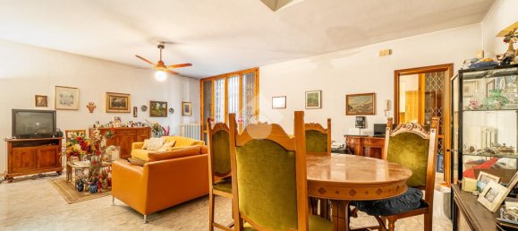 3 bedrooms Villa in Reggio Emilia, Italy No. 346169 11