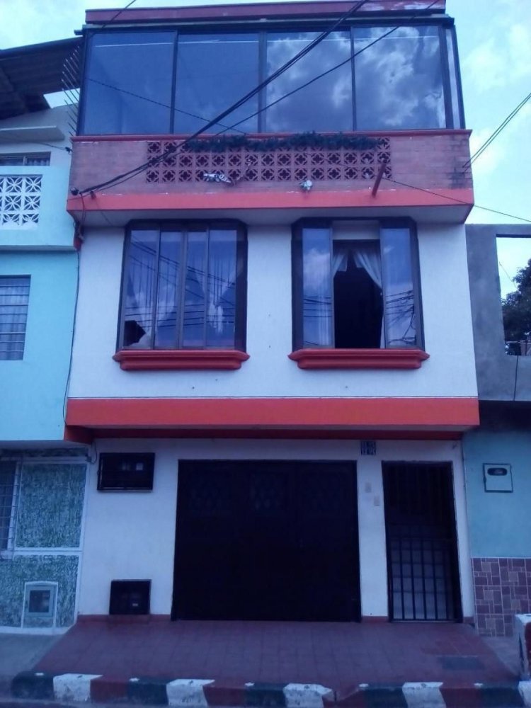 9 bedrooms House in Valle del Cauca, Colombia No. 8650