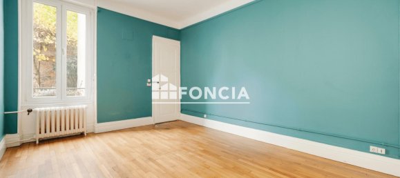 3 bedrooms Apartment in Nancy, France No. 57369 10