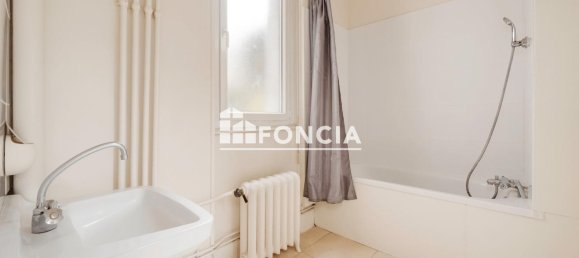 3 bedrooms Apartment in Nancy, France No. 57369 11