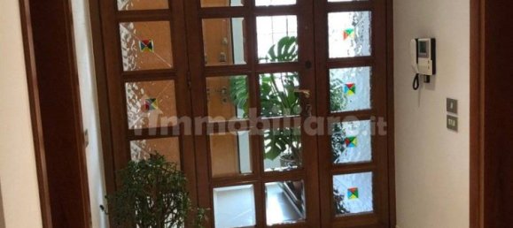 2 Schlafzimmer Villa in Garlasco, Italy, Nr. 303527 5