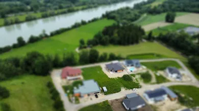  قطعة أرض في Obernberg am Inn, Austria رقم 163341