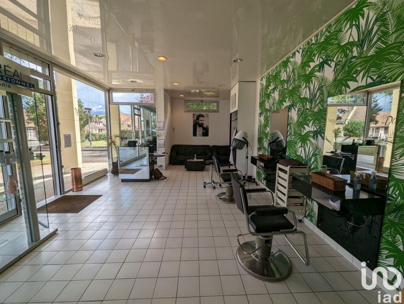 43m² Commercial property in Le Mans, France No. 323218