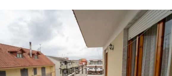 4 rooms Apartment in Giugliano in Campania, Italy No. 88353 8
