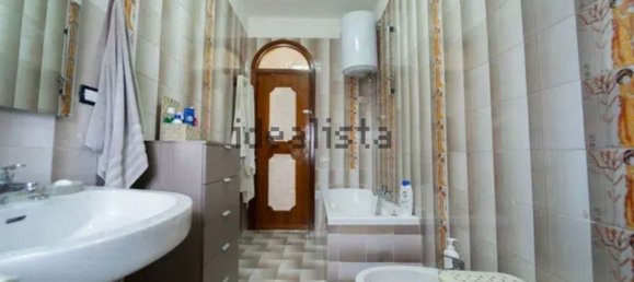 4 rooms Apartment in Giugliano in Campania, Italy No. 88353 9