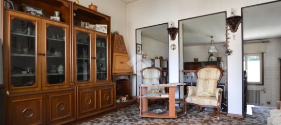 2 Schlafzimmer Villa in San Donà di Piave, Italy, Nr. 377660 14