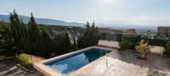 Casa de 4 dormitorios en La Zubia, Spain No. 174543 8