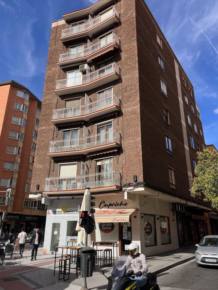 3 chambres Appartement à Valladolid, Spain No. 214281