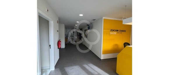 123m² Commercial property in Lisbon, Portugal No. 70214 14