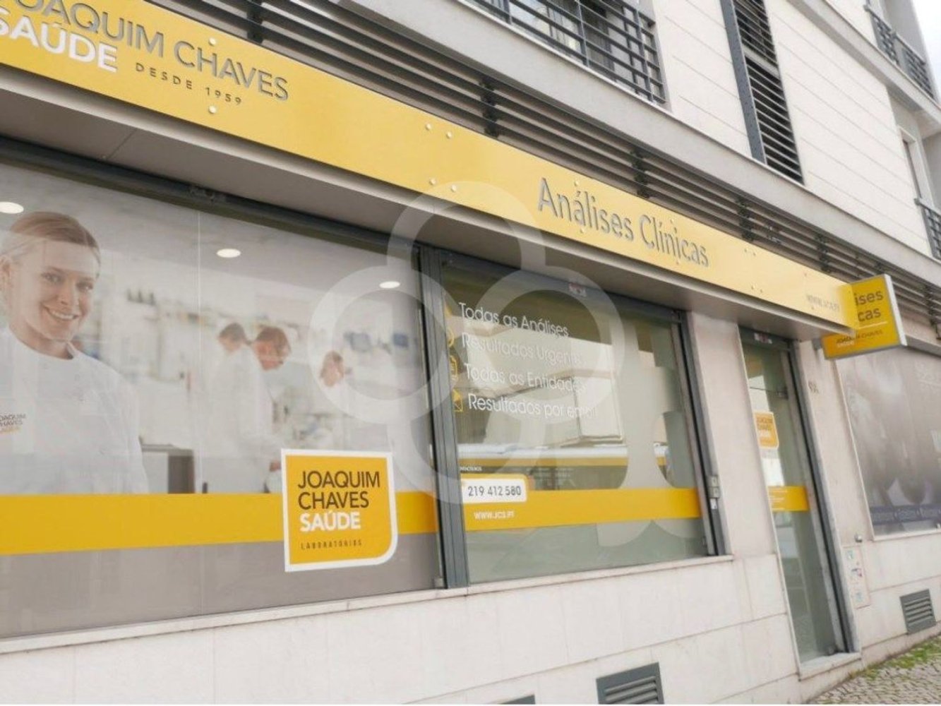 123m² Commercial property in Lisbon, Portugal No. 70214