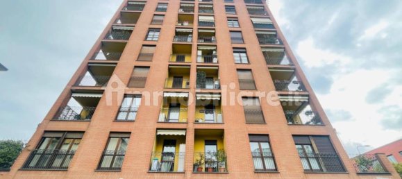 4 rooms Office in Milan, Italy No. 249323 2