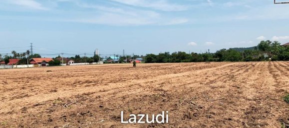 32000m² Commercial property in Bang Sare, Thailand No. 15730 4