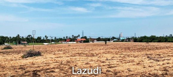 32000m² Commercial property in Bang Sare, Thailand No. 15730 2