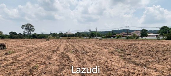 32000m² Commercial property in Bang Sare, Thailand No. 15730 9