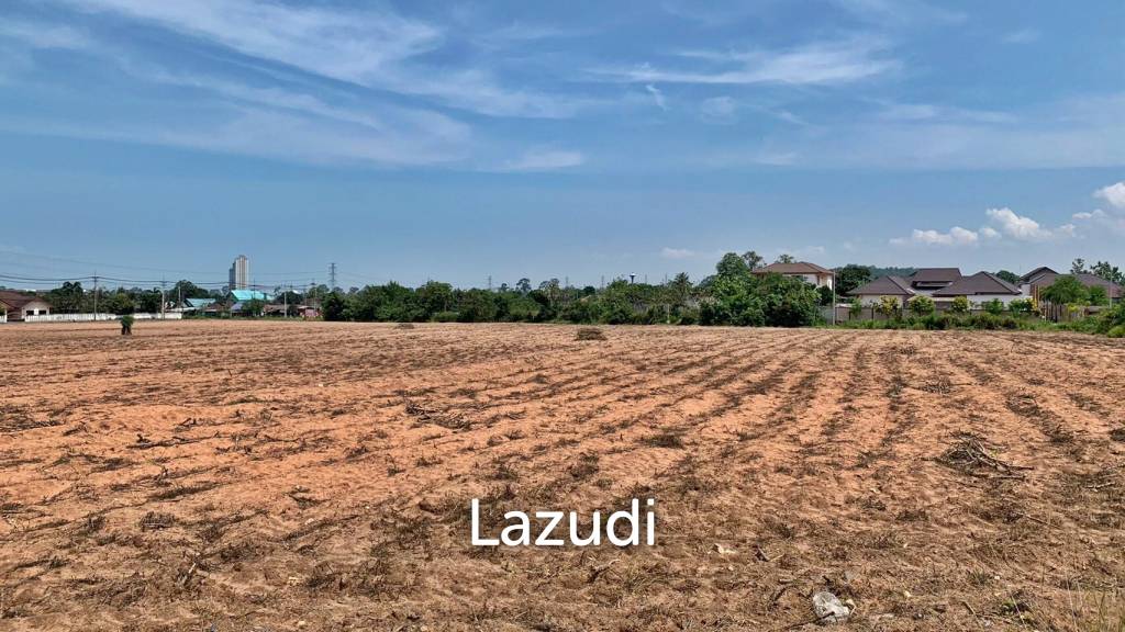 32000m² Commercial property in Bang Sare, Thailand No. 15730