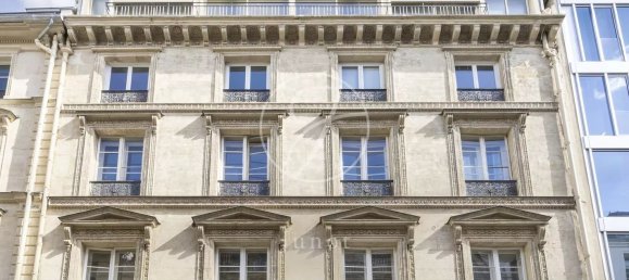 2 bedrooms Apartment in Paris, France No. 166255 8