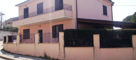 5غرفة منزل في Chieti, Italy رقم 113443 25