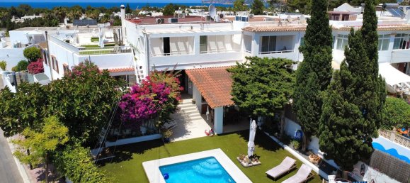 Casa de 4 dormitorios en Ibiza, Spain No. 145094 32