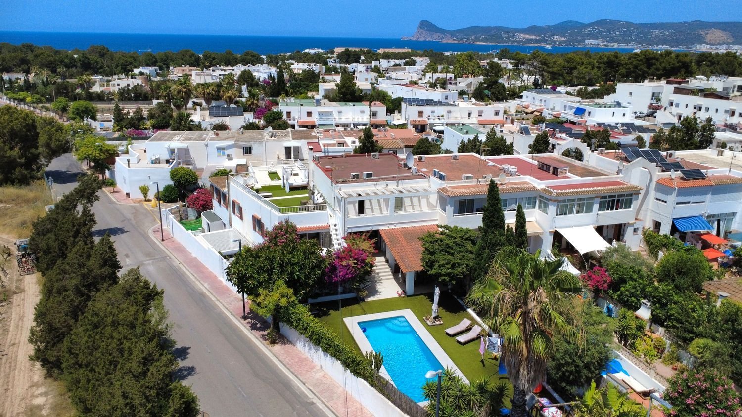 Casa de 4 dormitorios en Ibiza, Spain No. 145094