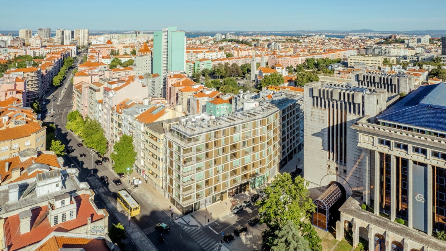 1 bedroom Apartment in Lisbon, Portugal No. 206513