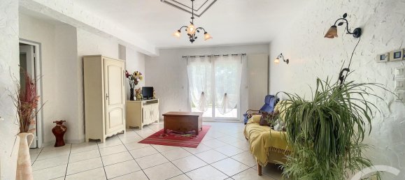 Дом с 13 спальнями в Перне, Франция № 65854 2