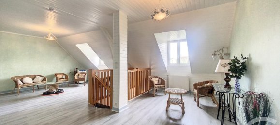 Дом с 13 спальнями в Перне, Франция № 65854 13