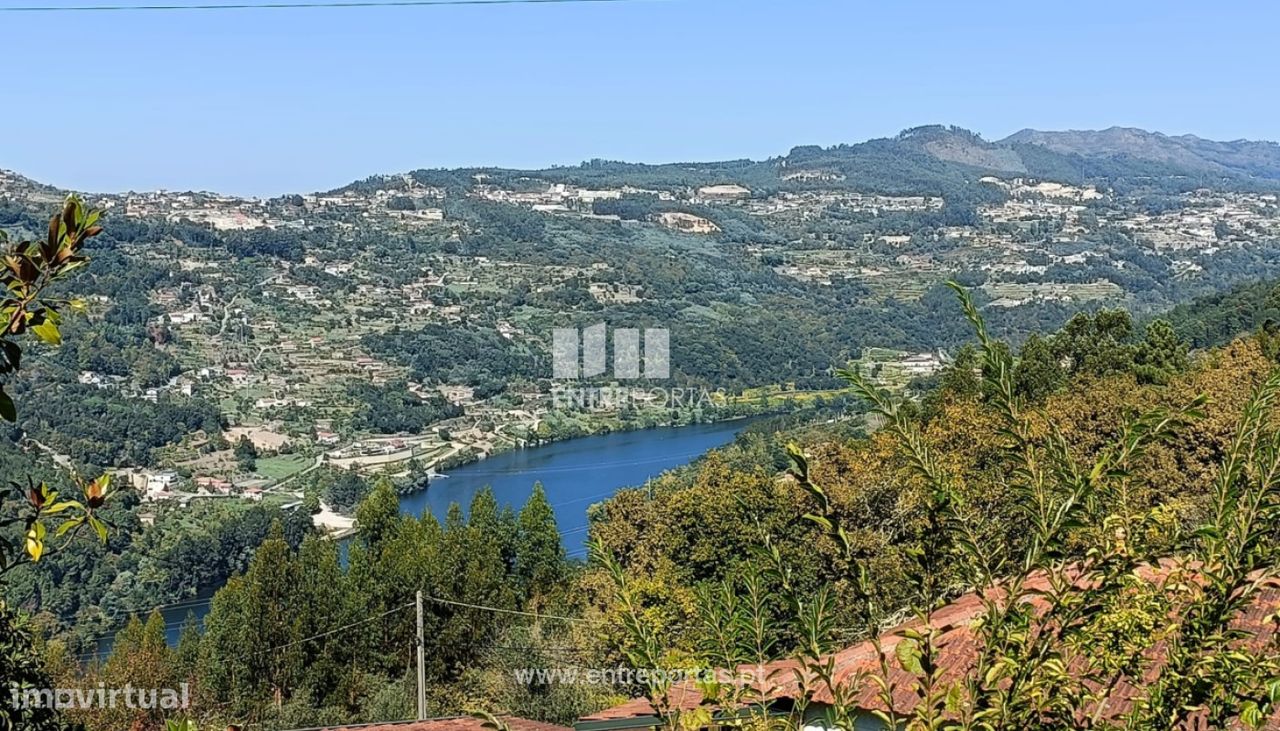 Grundstück in Espadanedo, Portugal 3400m², Nr. 50195