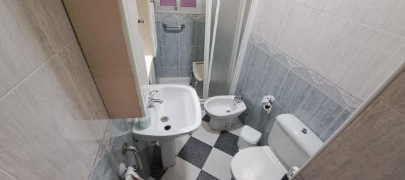 Apartamento de 4 dormitorios en Cádiz, Spain No. 170946 23
