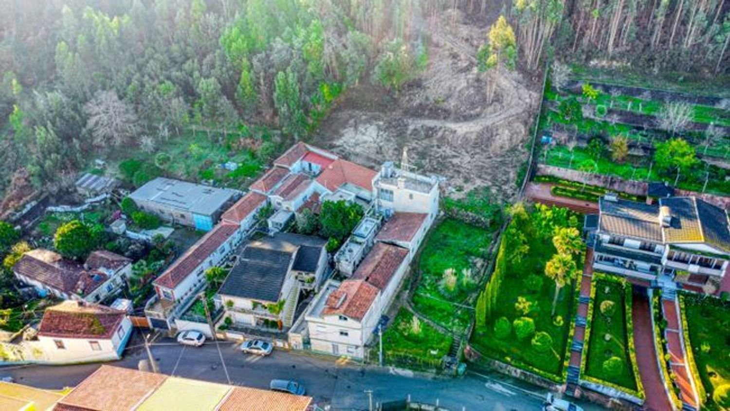  Land in Vila Nova de Gaia, Portugal No. 206540