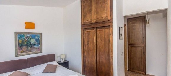 Villa de 4 dormitorios en Trinità d'Agultu e Vignola, Italy No. 79432 30