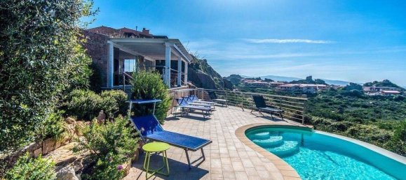 Villa de 4 dormitorios en Trinità d'Agultu e Vignola, Italy No. 79432 5