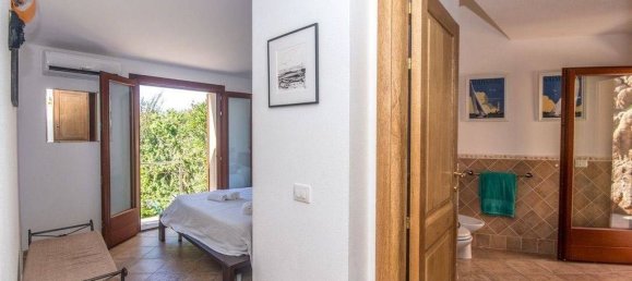 Villa de 4 dormitorios en Trinità d'Agultu e Vignola, Italy No. 79432 26