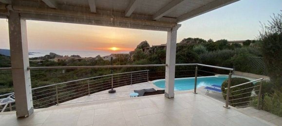 Villa de 4 dormitorios en Trinità d'Agultu e Vignola, Italy No. 79432 48