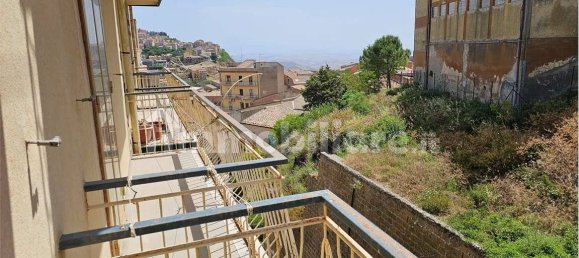 3 غرف نوم شقة في Enna, Italy رقم 355374 18