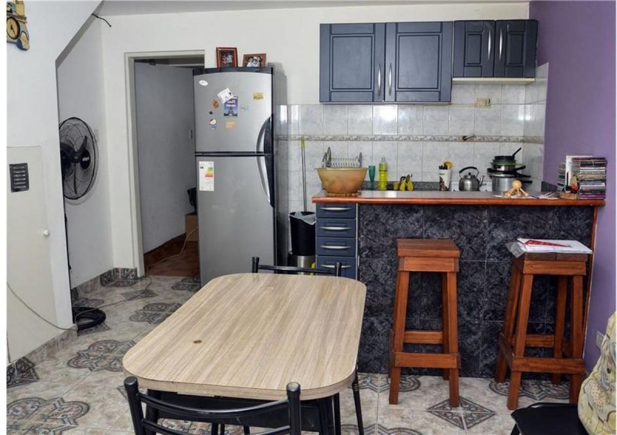 Studio in Bermudez, Argentina No. 51131