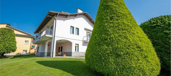 6 rooms House in Montano Lucino, Italy No. 10898 7