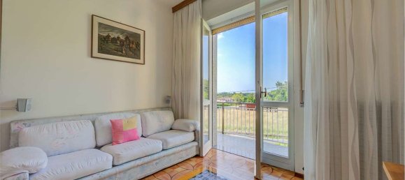 6 rooms House in Montano Lucino, Italy No. 10898 15