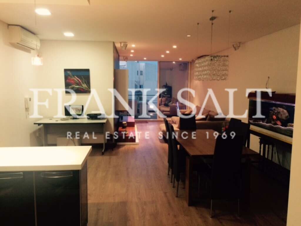 Ático de 2 dormitorios en Sliema, Malta No. 3784