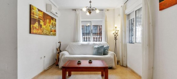 3 Schlafzimmer Stadthaus in Alicante, Spain, Nr. 181576 4