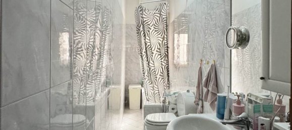 6 rooms Apartment in Viareggio, Italy No. 278138 14