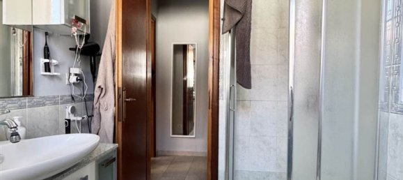 6 rooms Apartment in Viareggio, Italy No. 278138 10